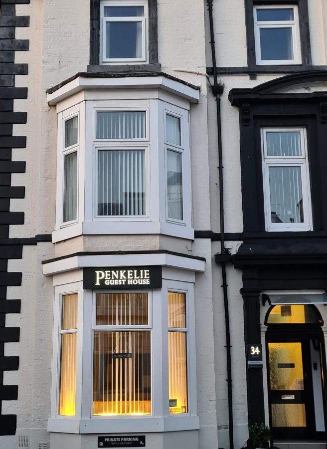Hotel The Penkelie Southport Esterno foto